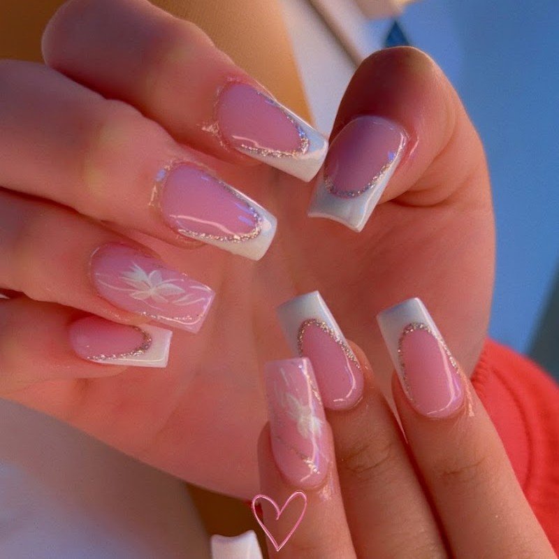 Hollywood Nails Cus2